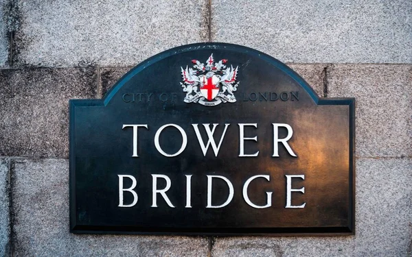 Podpisz Tutaj Napis Tower Bridge Londyn Anglia Wielka Brytania Europa — Zdjęcie stockowe