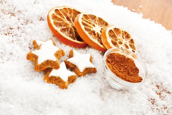 Cinnamon Stars Dried Orange Slices Cinnamon Snow — Stockfoto