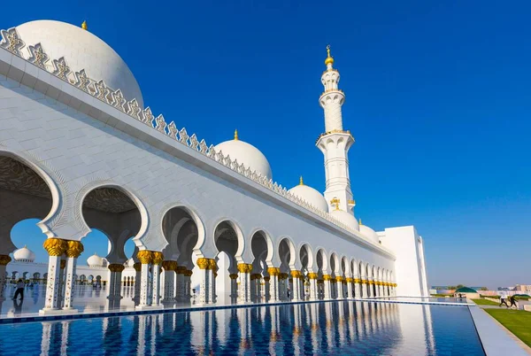 Arcades Sheikh Zayed Mosque Sheikh Zayed Grand Mosque Abu Dhabi — Photo