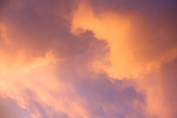Orange Cloudscape Nature Wallpaper — ストック写真