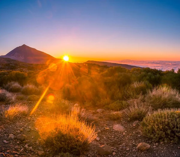 Sunset Cloudy Sky Volcano Teide Volcano Landscape Backlit Scenery National — Stock Photo, Image
