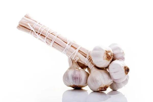 Bunch Garlic Bulbs Close View — ストック写真