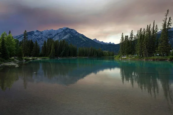 Rivière Bow Lumière Soir Banff Alberta Canada Amérique Nord — Photo