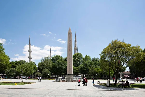 Praça Sultanahmet Istambul Junho Sultanahmet Mesquita Obelisco Estão Praça Istambul — Fotografia de Stock