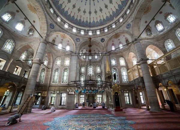 Istanbul Turkey May 2013 People Perform Ritual Prayers Islam Eyup — Photo