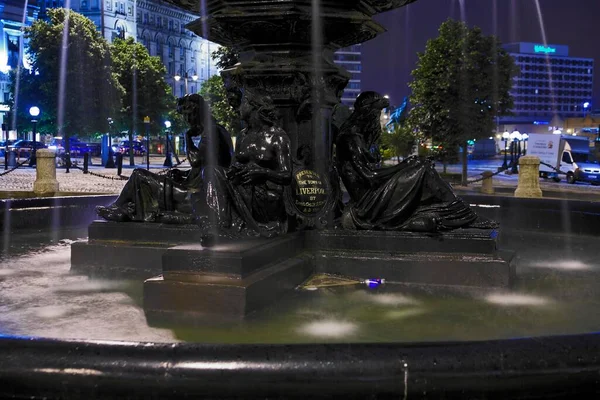 Fountain Front Georges Hall Center Liverpool England — Stock fotografie