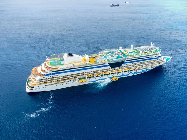Cruise Ship Caribbean Georgetown Grand Cayman Cayman Islands North America — Stockfoto