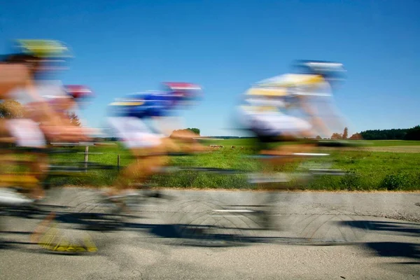 Dietramszell Cyclist Upper Bavaria Landkreis Bad Toelz Wolfratshausen District Bavaria — Stockfoto