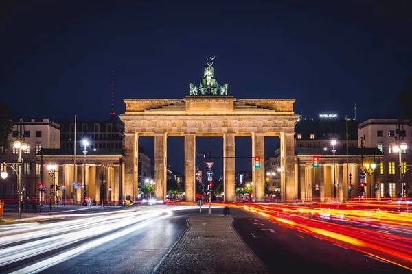 Brandenburg Gate Traces Light Illuminated Night Berlin Mitte Berlin Germany — Stock Photo, Image