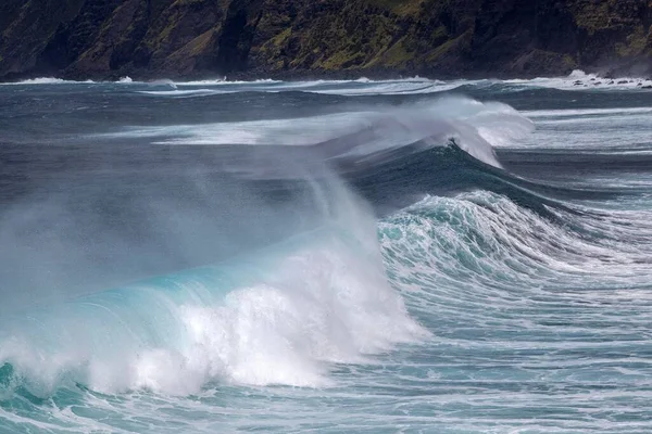 Breaking Waves Strong Swell Sea Spray Baia Ribeira Das Cabras — Photo
