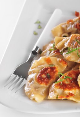 Pierogi (mantı) - Noel geleneksel çanak