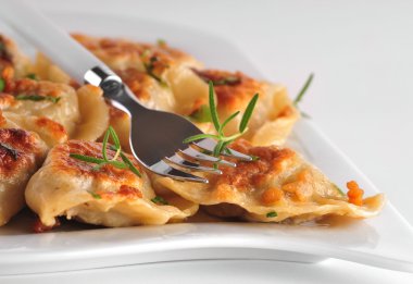 Pierogi (mantı) - Noel geleneksel çanak