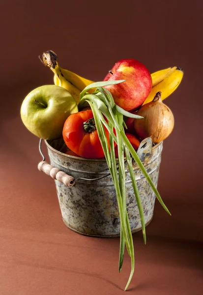 Bucket with fruits — Stock Photo, Image