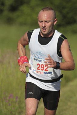 Runner gascony içinde.