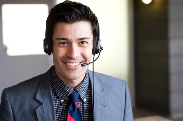 Portrait of a young businessman — Stock Photo, Image