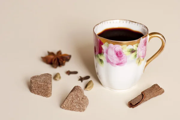 Cup of coffee with spices — Stock Photo, Image