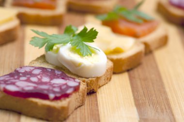 aperatifler büfe için