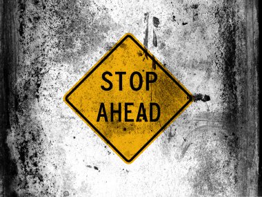 pis pis lekeler her tarafı ile gemide ileriye yol kırmızı boyalı