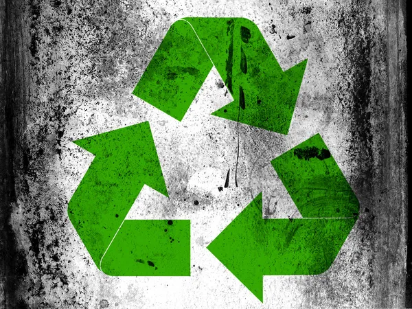 Recycle symbol painted on board with grungy dirty stains all over it — Stock Photo, Image