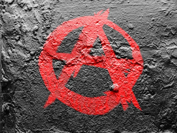 Anarchie-Symbol an Grunge-Wand gemalt — Stockfoto