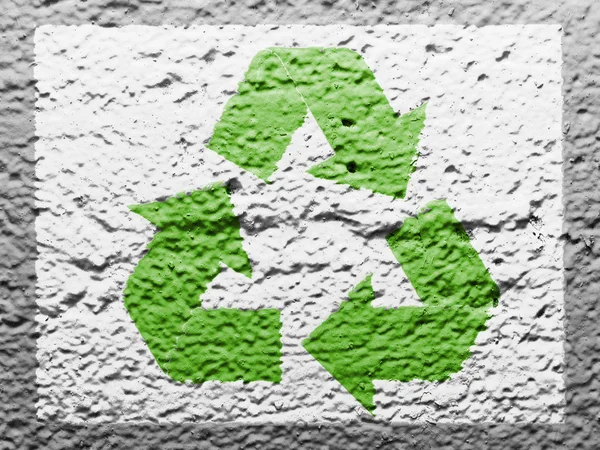 Recykling symbol namalowany na — Zdjęcie stockowe