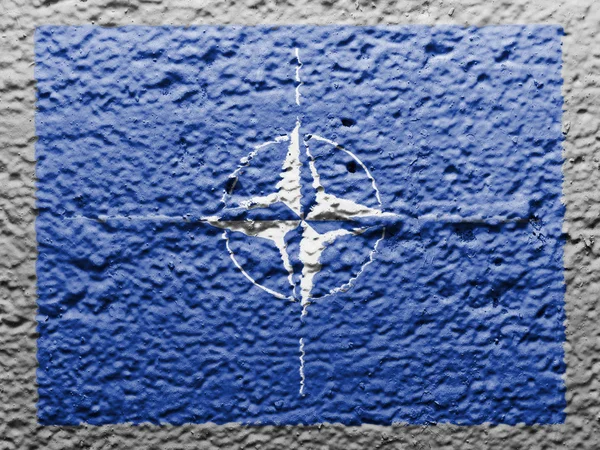 NATO symbol painted on — Stock Photo, Image