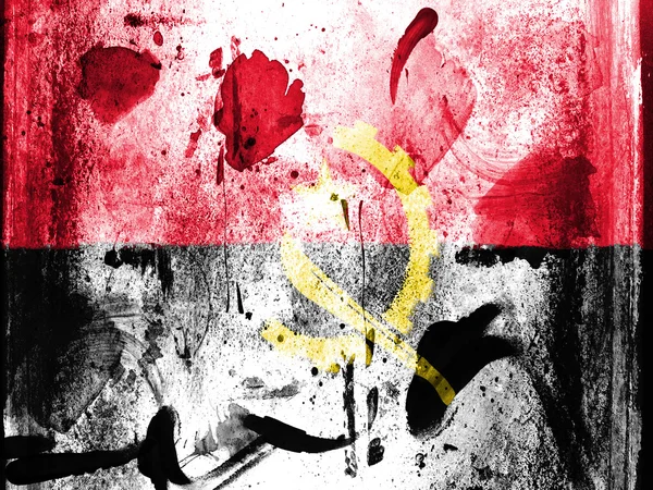 Angola. angolanische Flagge an Grunge-Wand gemalt — Stockfoto