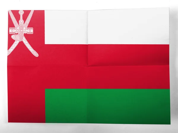 Omanische Flagge auf einfachem Papierblatt gemalt — Stockfoto