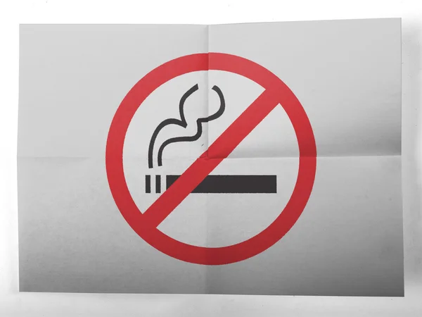 No smoking sign painted on simple paper sheet — Stock Photo, Image