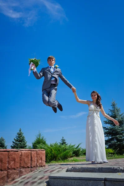 Ženich a nevěsta — Stock fotografie