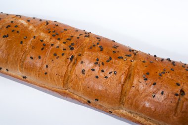 yalıtılmış bir beyaz zemin üzerinde sandviç için topuz