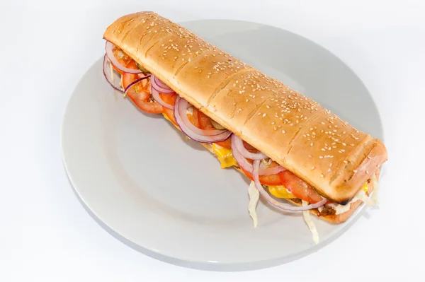 Сендвіч ізольований на білому тлі — стокове фото