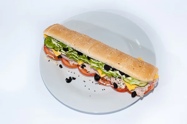 白色背景的三明治 — 图库照片