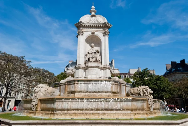 Сен-Сюльпіс квадратних фонтан, Париж — стокове фото
