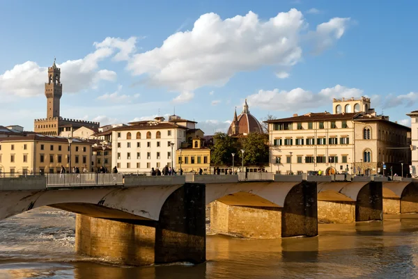 Florence, buildings along Arno river — Stock Fotó