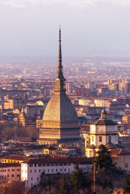 Torino (turin), panorama ile cappuccini ve mole antonelliana