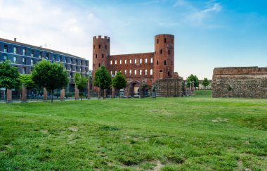 Palatine kapısı (palatine kuleleri), turin, İtalya
