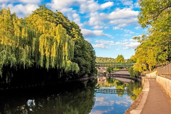 Bath, Inglaterra, Avon river — Foto de Stock