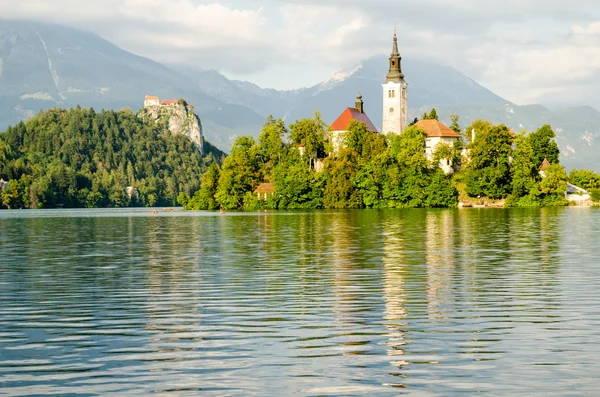 Lago Bled, isla y castillo, Eslovenia — Foto de Stock