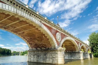 Torino (torino), nehir po ve Isabella köprü