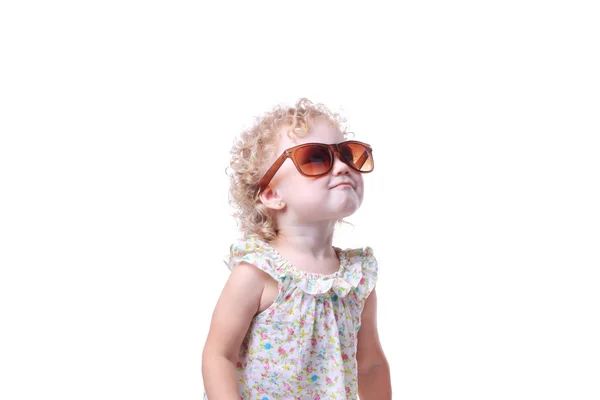 genç bebek acımasız.