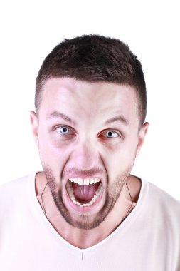 kızgın bir çığlık. kötülükler yüz. kızgın adam.