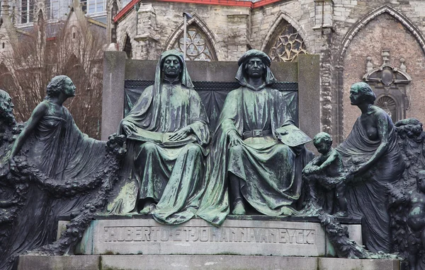 Monument för hubert och jan van eyck. Ghent, Belgien Royaltyfria Stockfoton