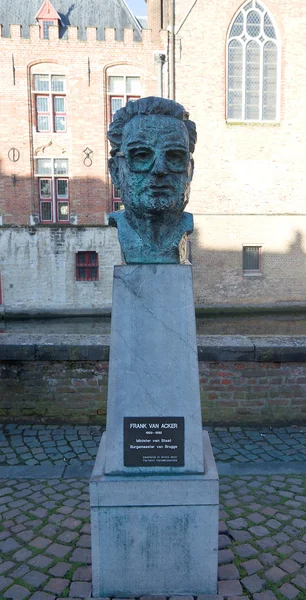 Busto de Frank Van Acker. Bruges, Bélgica — Fotografia de Stock