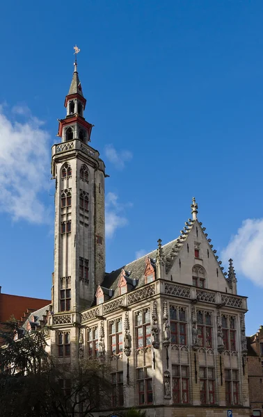 Edifício Poortersloge (cerca de XV c.). Bruges, Bélgica — Fotografia de Stock