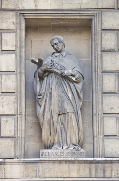 St. carlo borromeo, madeleine Kilisesi, paris heykeli — Stok fotoğraf