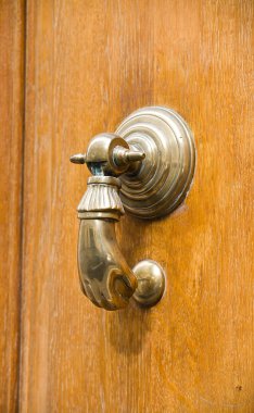 Bronz kapı tokmağı