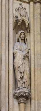 st. genevieve, Bazilikası St clotilde, paris heykeli
