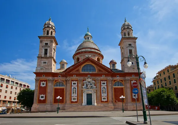 Kilise santa maria assunta (XVI c.). Carignano, genoa, İtalya — Stok fotoğraf