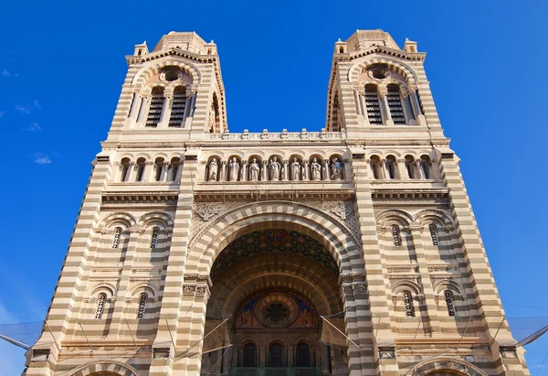 Gevel van de kathedraal van Marseille (xix c.) — Stockfoto